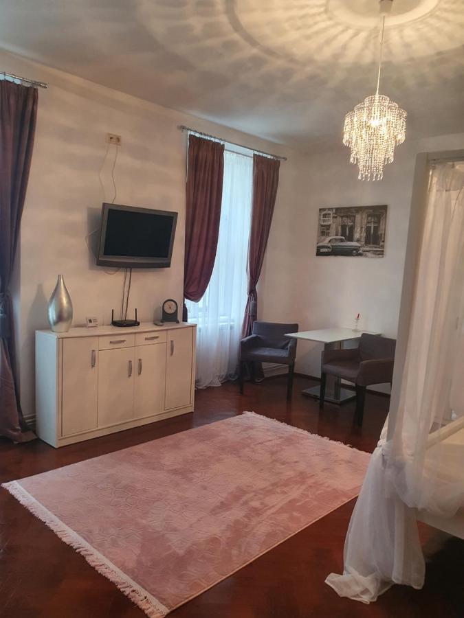 Ferienwohnung Sunset Apartament Brașov Exterior foto