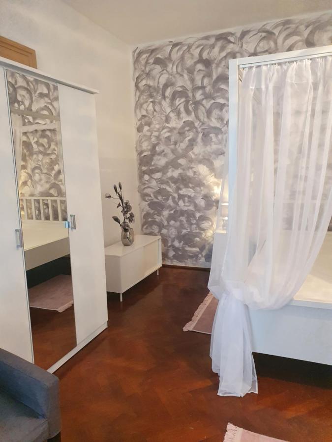 Ferienwohnung Sunset Apartament Brașov Exterior foto